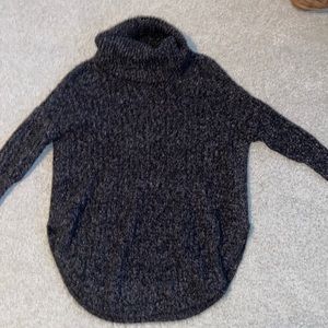 3 quarter sleeve cowl neck sweater